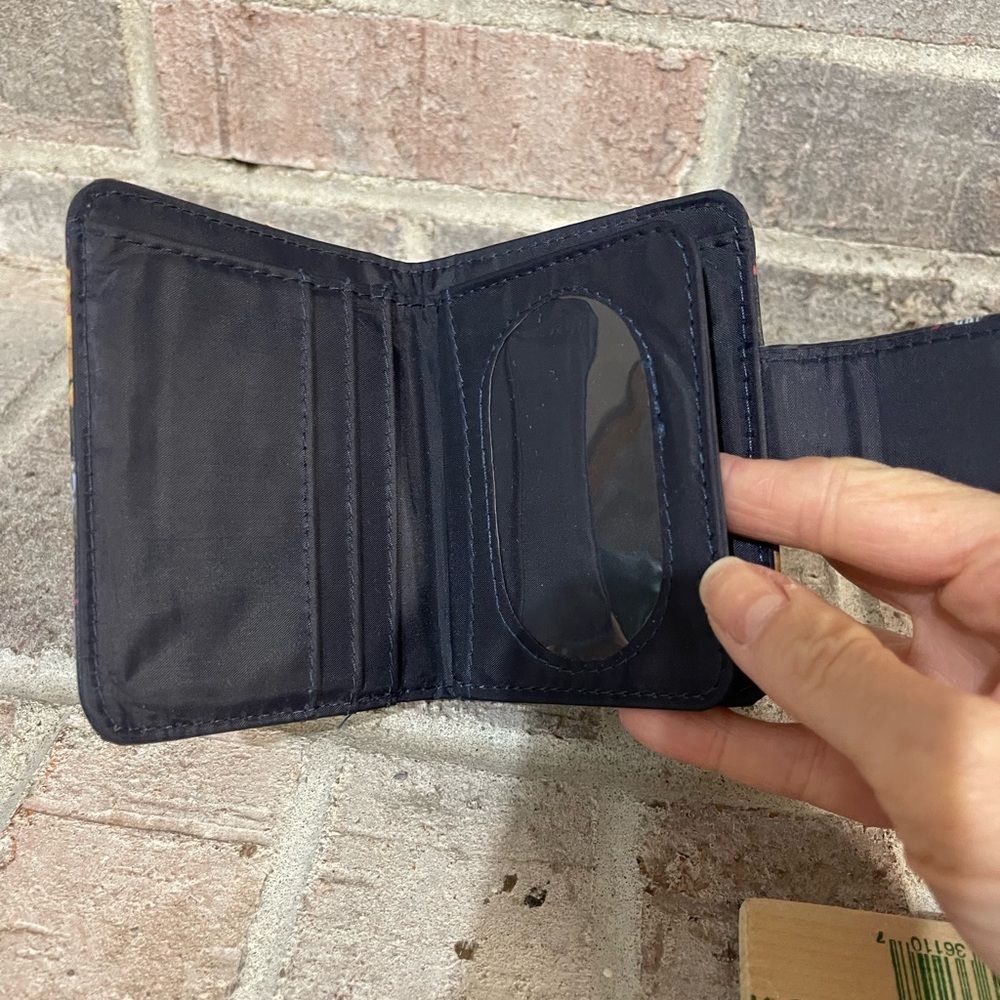 Floral Black Wallet - Picture 5 of 7